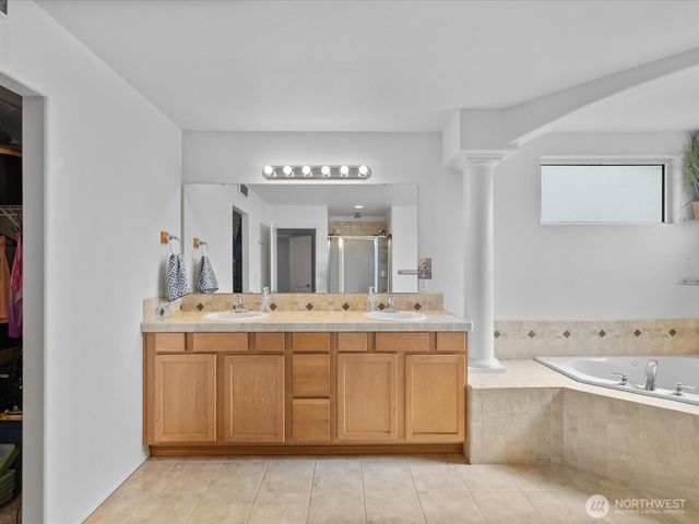 27713 69th Avenue NW, Stanwood, WA 98292