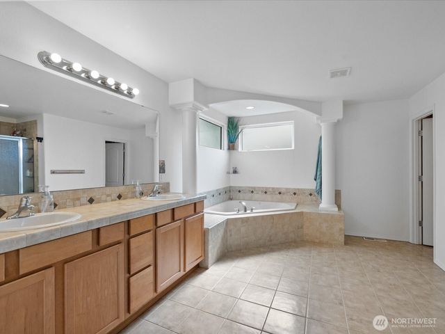 27713 69th Avenue NW, Stanwood, WA 98292