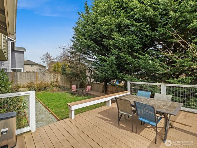 27713 69th Avenue NW, Stanwood, WA 98292