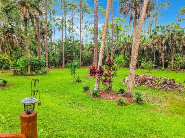 361 39th AVE NE, Naples, FL 34120