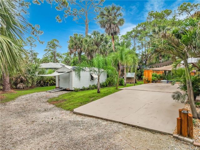 361 39th AVE NE, Naples, FL 34120
