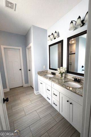 111 Cascades Court, Bonaire, GA 31005