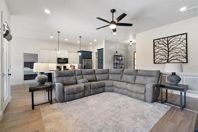 2518 Birmingham Drive, Norman, OK 73071