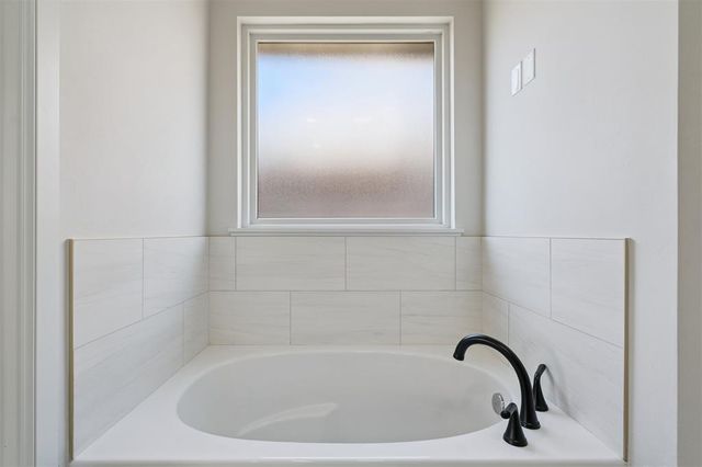 2518 Birmingham Drive, Norman, OK 73071