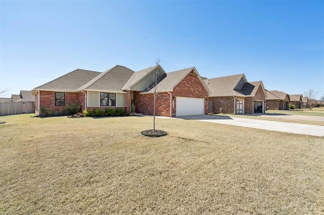 2518 Birmingham Drive, Norman, OK 73071