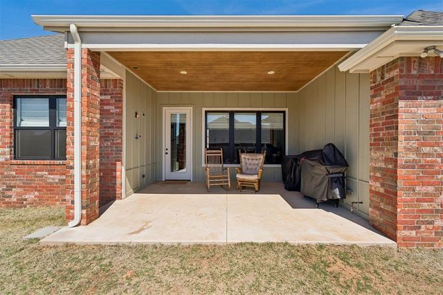 2518 Birmingham Drive, Norman, OK 73071