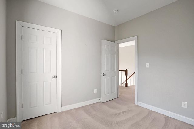 42990 MILL RACE TER, Leesburg, VA 20176
