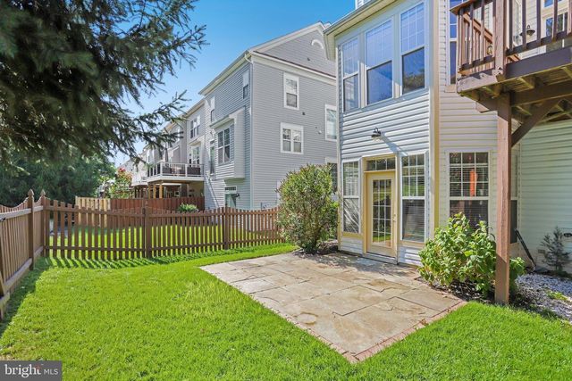 42990 MILL RACE TER, Leesburg, VA 20176
