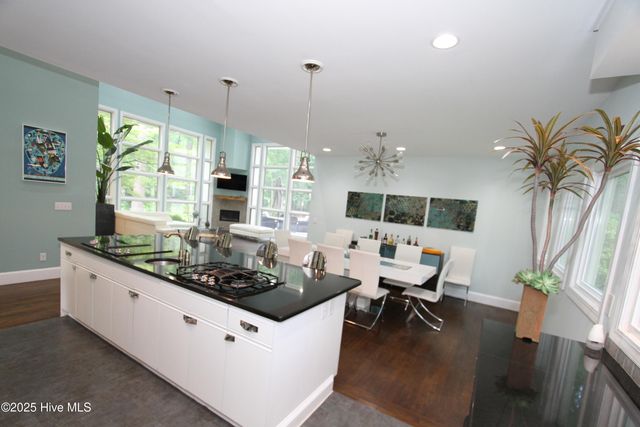 1458 Forest Acre Drive, Greenville, NC 27834