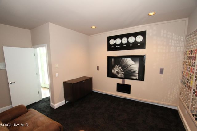 1458 Forest Acre Drive, Greenville, NC 27834