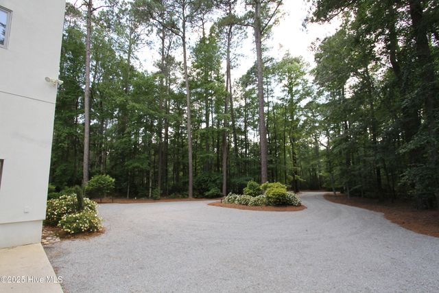 1458 Forest Acre Drive, Greenville, NC 27834