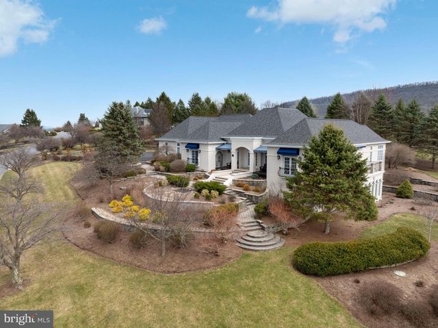 220 MT PLEASANT DR, Boalsburg, PA 16827