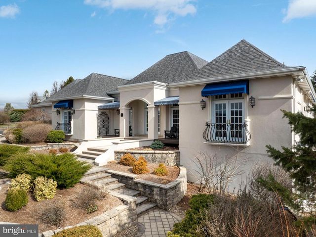 220 MT PLEASANT DR, Boalsburg, PA 16827