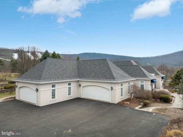 220 MT PLEASANT DR, Boalsburg, PA 16827