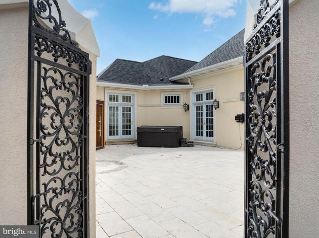 220 MT PLEASANT DR, Boalsburg, PA 16827