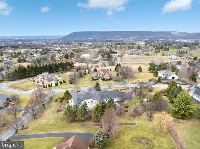 220 MT PLEASANT DR, Boalsburg, PA 16827