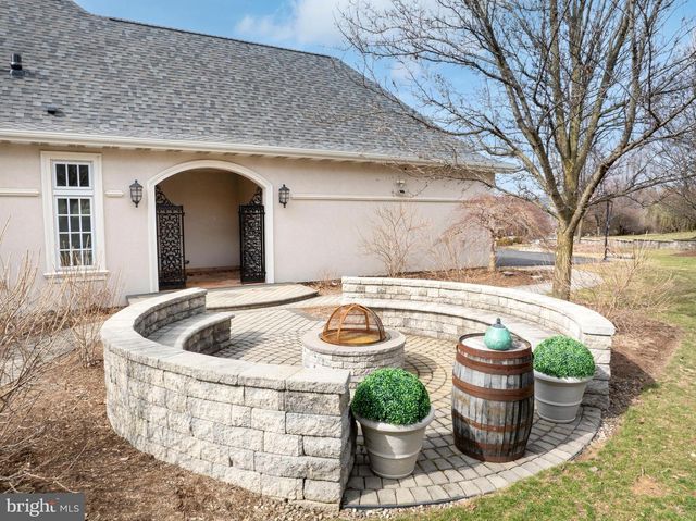 220 MT PLEASANT DR, Boalsburg, PA 16827