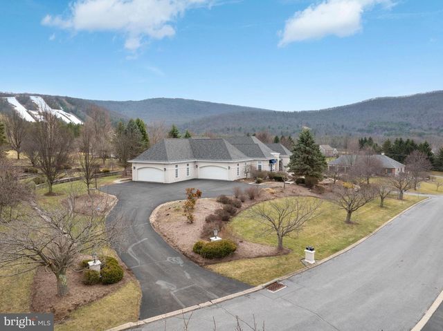220 MT PLEASANT DR, Boalsburg, PA 16827