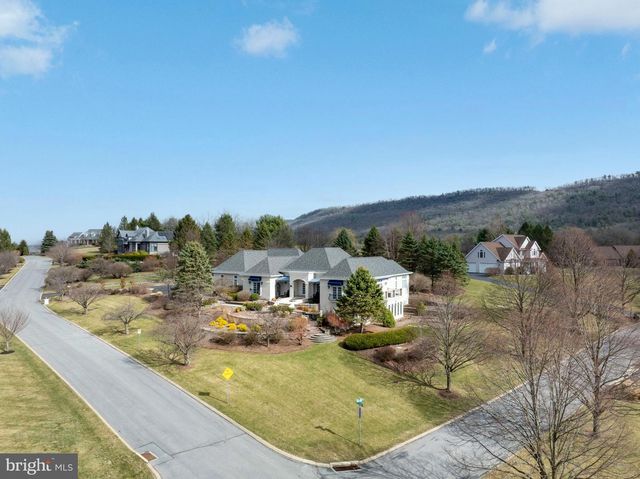 220 MT PLEASANT DR, Boalsburg, PA 16827