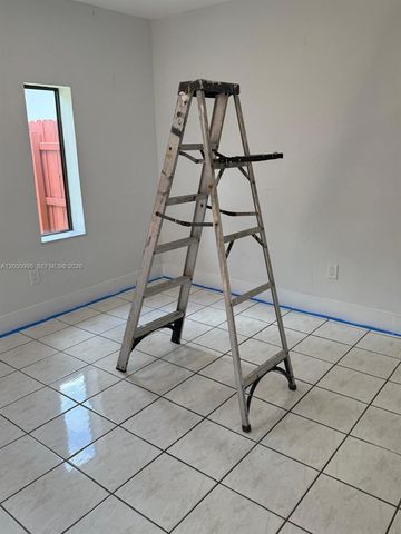 765 W 70th Pl 1, Hialeah, FL 33014