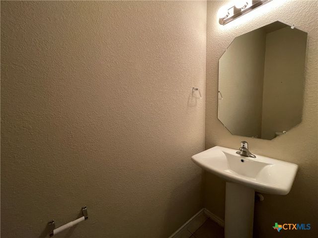 1126 Daffodil Drive, Temple, TX 76502