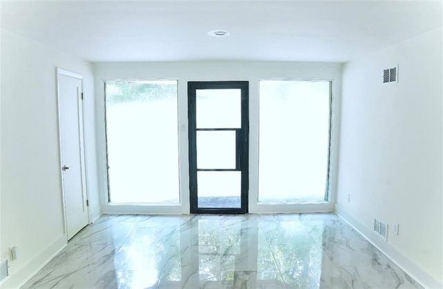 1568 Niskey Lake Trail, Atlanta, GA 30331