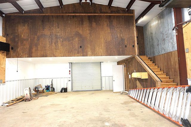 20222 Redbud Drive, New Caney, TX 77357