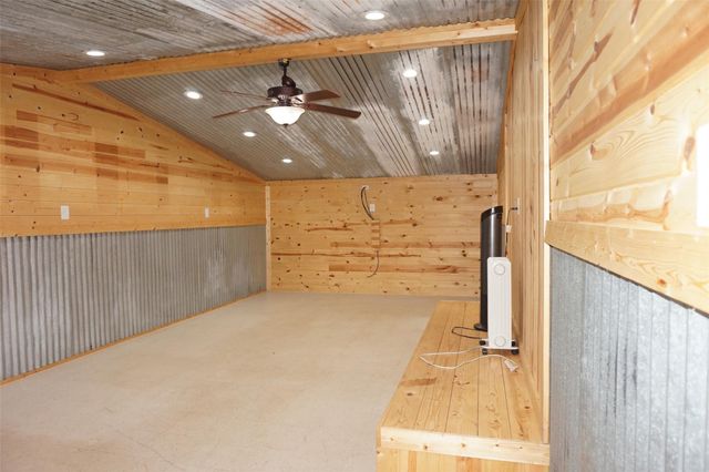 20222 Redbud Drive, New Caney, TX 77357