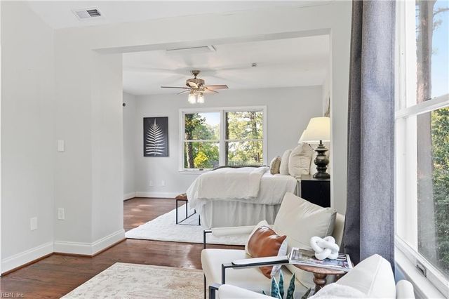 104 W Arden CIR, Norfolk, VA 23505