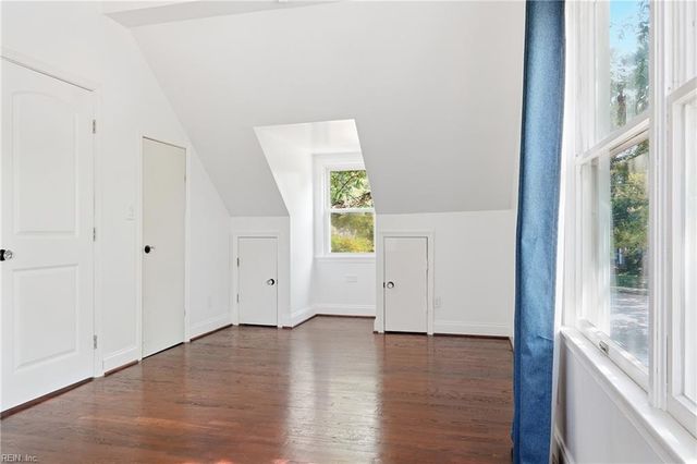 104 W Arden CIR, Norfolk, VA 23505