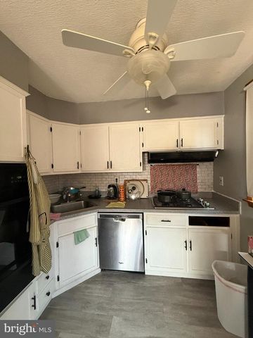 11841 COLMAN TER, Philadelphia, PA 19154