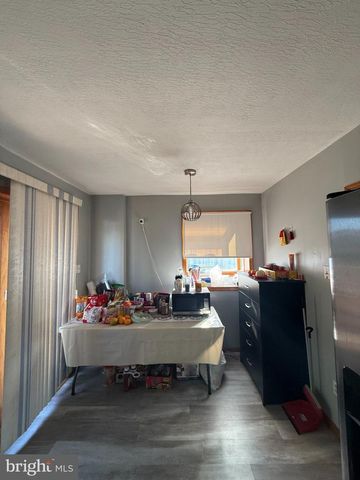 11841 COLMAN TER, Philadelphia, PA 19154