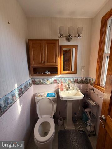 11841 COLMAN TER, Philadelphia, PA 19154