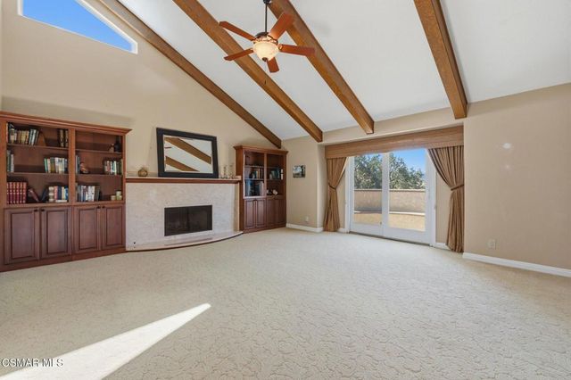 554 Lone Oak Drive, Thousand Oaks, CA 91362