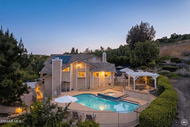 554 Lone Oak Drive, Thousand Oaks, CA 91362