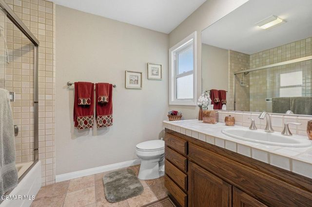 554 Lone Oak Drive, Thousand Oaks, CA 91362