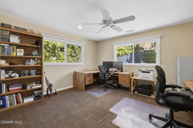 554 Lone Oak Drive, Thousand Oaks, CA 91362