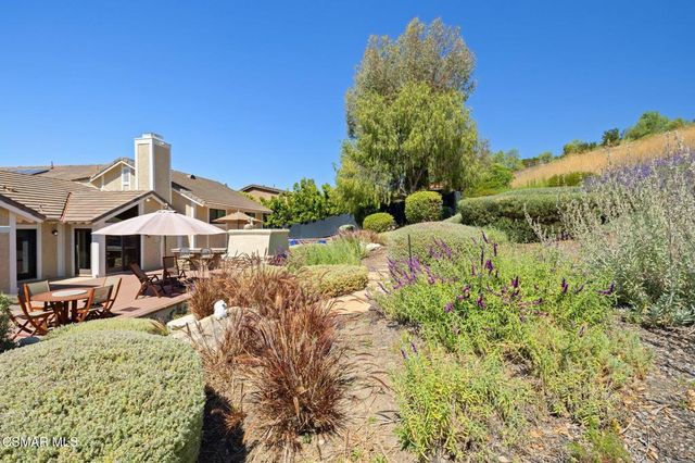 554 Lone Oak Drive, Thousand Oaks, CA 91362