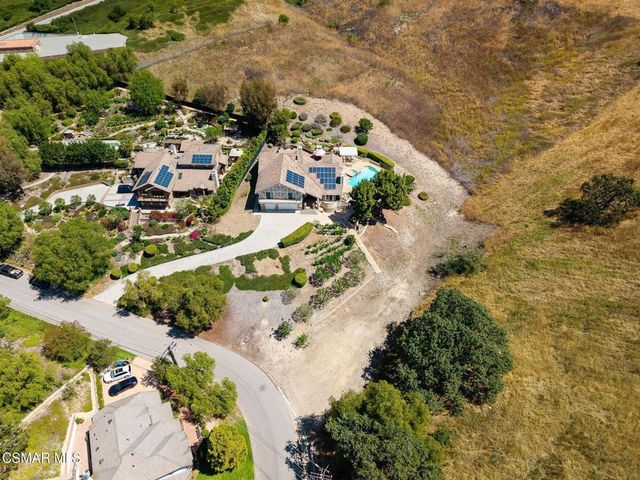 554 Lone Oak Drive, Thousand Oaks, CA 91362