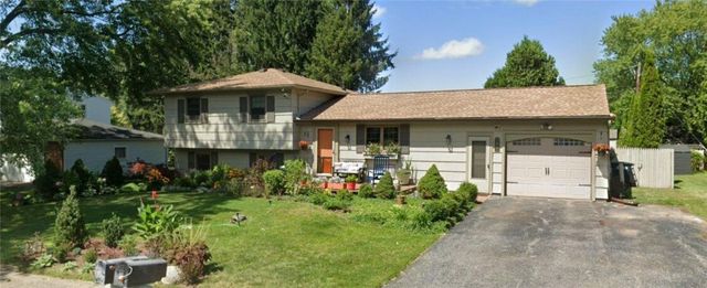 48 Mount Marcy Drive, Irondequoit, NY 14622