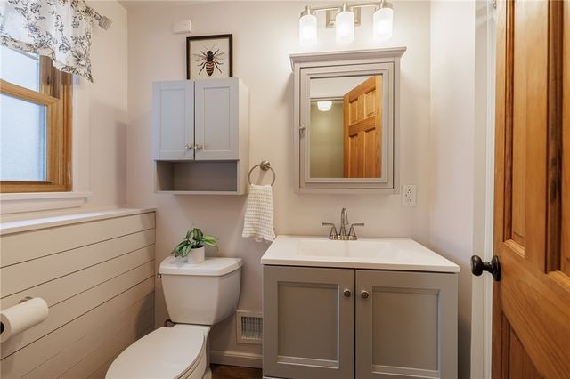 48 Mount Marcy Drive, Irondequoit, NY 14622