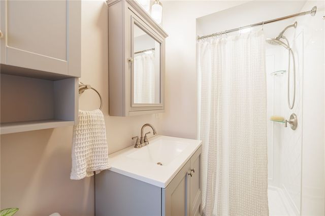 48 Mount Marcy Drive, Irondequoit, NY 14622