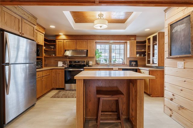 48 Mount Marcy Drive, Irondequoit, NY 14622