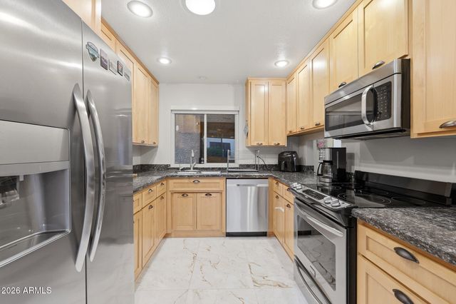 1360 E BROWN Road 28, Mesa, AZ 85203