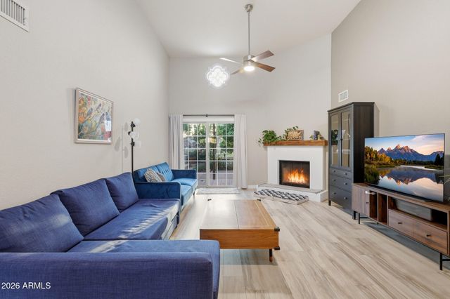1360 E BROWN Road 28, Mesa, AZ 85203