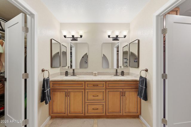 1360 E BROWN Road 28, Mesa, AZ 85203