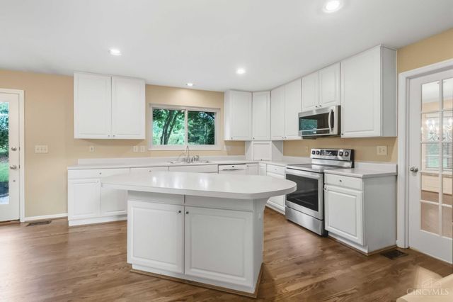 4741 Flagstone Drive, Mason, OH 45040