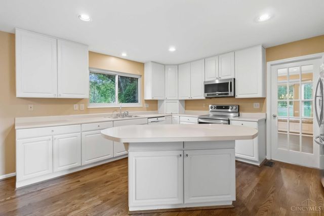 4741 Flagstone Drive, Mason, OH 45040