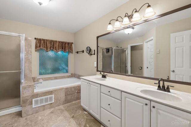 4741 Flagstone Drive, Mason, OH 45040