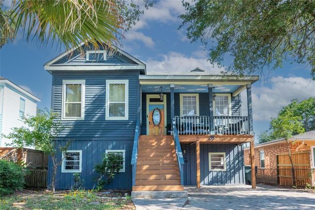 1224 Avenue L, Galveston, TX 77550